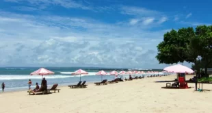 Menikmati Keindahan Pantai Kuta Bali