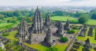 Pesona Arsitektur Kuno Candi Prambanan Yogyakarta